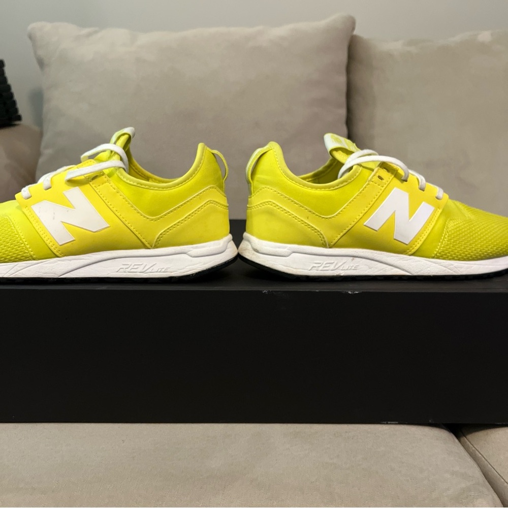 New Balance X J. Crew Revlite 247 View 3